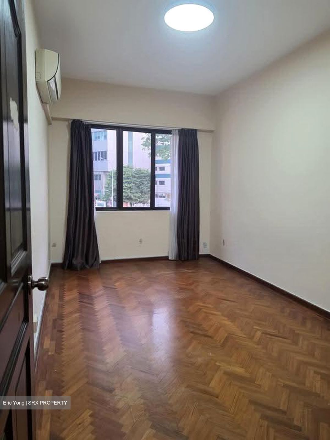 Sennett Estate (D13), Terrace #627120071